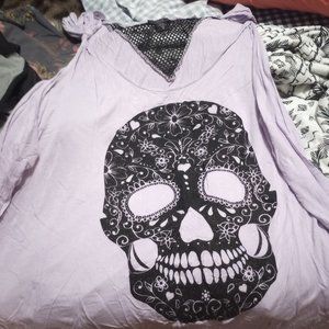 Midnight Hour Sizse 5 Sharktooth purple glitter skull tie shirt, used worn once